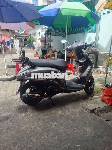 Yamaha Grande 2026 màu Xám