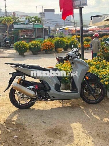 Honda SH 350i 2022 Xám 9k5 bao tua Thái Lan