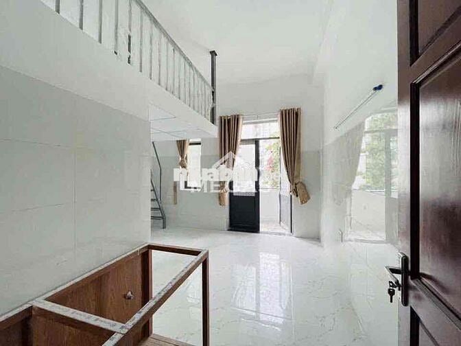 Duplex - ban công thoáng ngay City Land