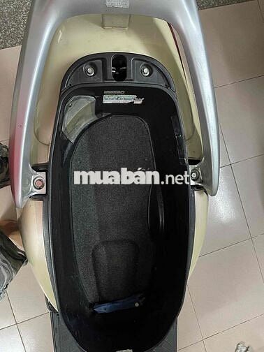 Honda Lead 110 Fi 2010 Vàng kem 59776 km
