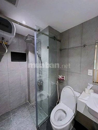 (BÁN GẤP)-Phạm Văn Đồng,2tỷ1,52m2-2PN,SHR,ở liền,full NT hiện đại