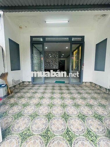 Nhà trệt 3 lầu trục chính KDC 586