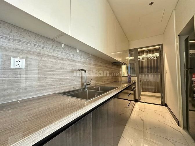 (BÁN GẤP)-Phạm Văn Đồng,2tỷ1,52m2-2PN,SHR,ở liền,full NT hiện đại