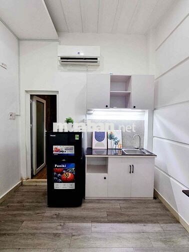 Cho Thuê Phòng Ban Công Gần Đại Học Kinh Tế - ĐH Hoa Sen - ĐH Sài Gòn