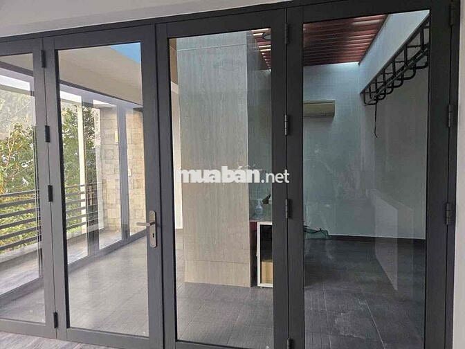 Cho Thuê Nhà 3 Lầu 6PN Nội Thất