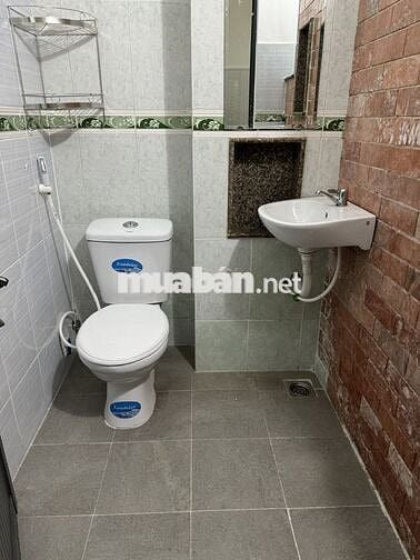 Mặt bằng Đặng Thuỳ Trâm, có gác ở trong, vừa ở vừa kinh doanh