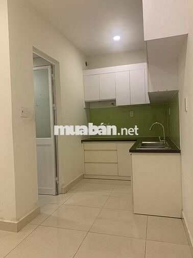 Cho thuê căn 2pn 2wc giá 7tr nhà trống 1/7 dọn vào ở cc Dream Home Q8