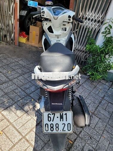 Honda Airblade 110 Fi Nâu bạc đã sử dụng