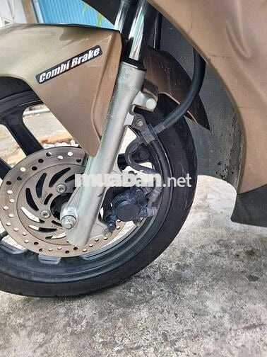 Honda Airblade 110 Fi Nâu bạc đã sử dụng