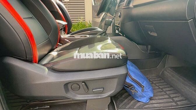 Ford Ranger Limited 2022 Trắng 93.200 km