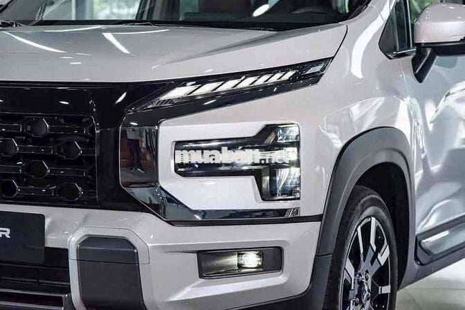 Mitsubishi Xpander Cross