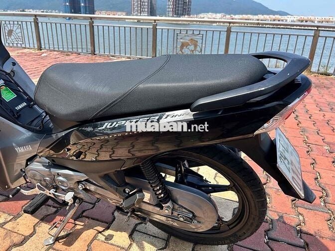 Yamaha Finn Đen Xăng