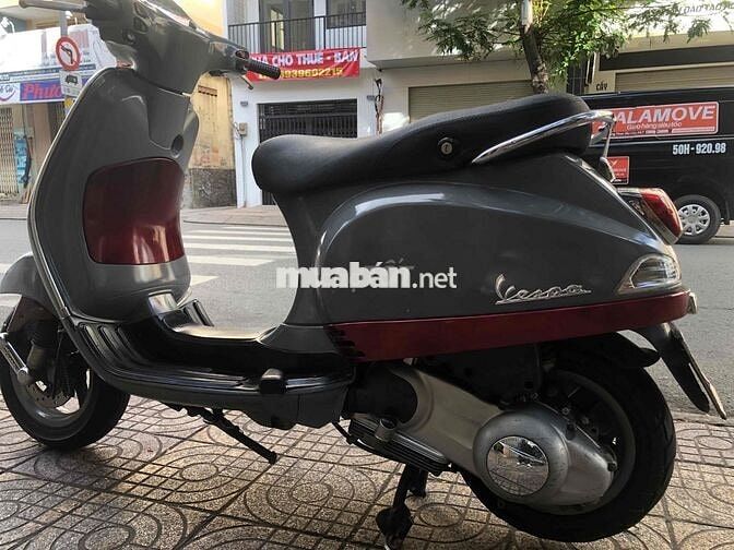 Piaggio Vespa LX150 2009 Xám đỏ