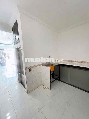NHÀ 2 TẦNG- QUẬN 7- CÁCH HUỲNH TẤN PHÁT 20M- SHR HOÀN CÔNG- GIÁ 3 TỶ H
