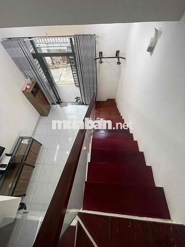 Cho thuê nhà 3 tầng khu ven sông, đ23 HBC gần Gigamal giá 12tr TL