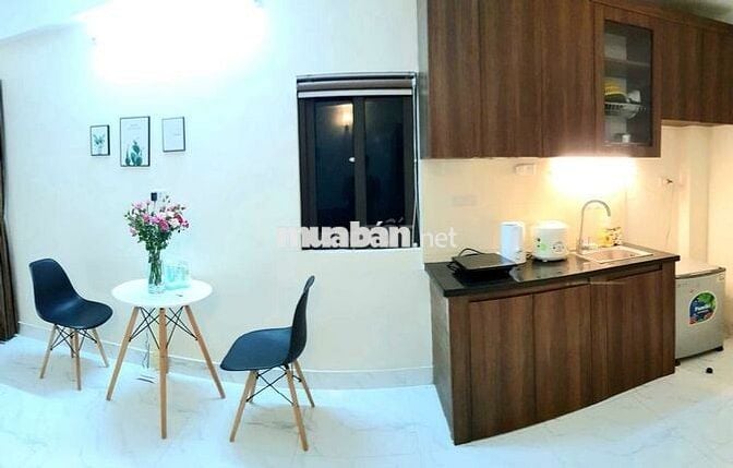 Sale-off: căn studio siêu rộng 30m2 đủ đồ thoáng mát nhiều cửa sổ