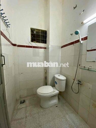 NC 4pn3wc 33m2 hẻm nguyễn kiệm P3