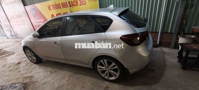 Kia Cerato Hatback 2012 1.6AT 112.000 km