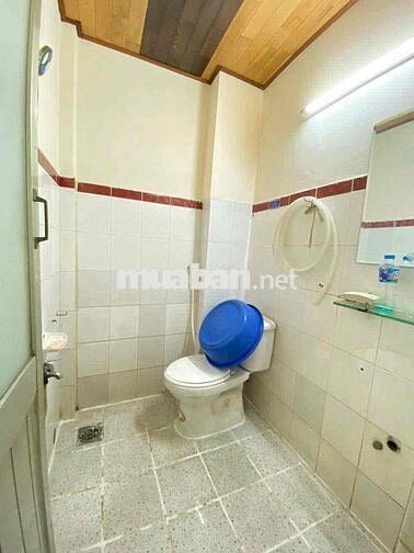 NC 4pn3wc 33m2 hẻm nguyễn kiệm P3
