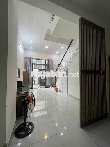 Cho thuê nhà 3 tầng khu ven sông, đ23 HBC gần Gigamal giá 12tr TL