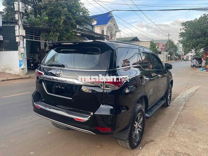 Toyota Fortuner 2017 Một cầu Đen 72 vạn km