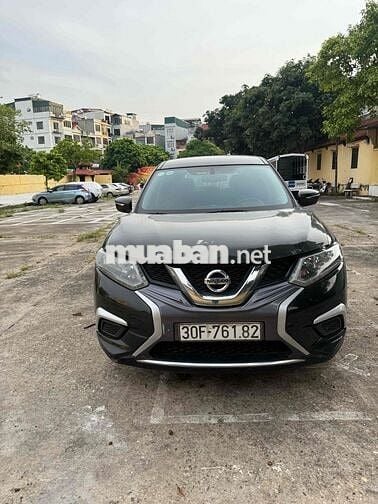 Nissan X-Trail Đen 5 chỗ