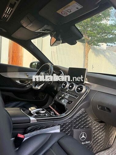 Mercedes-Benz C300 AMG 2017 Sedan Đỏ
