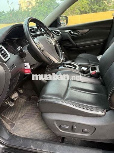 Nissan X-Trail Đen 5 chỗ