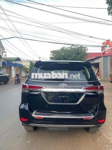 Toyota Fortuner 2017 Một cầu Đen 72 vạn km