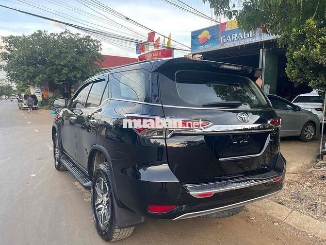 Toyota Fortuner 2017 Một cầu Đen 72 vạn km