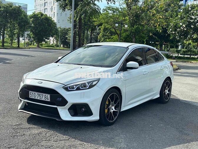 Ford Focus 2019 1.5L bản trend Trắng Tự động
