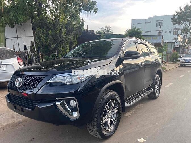 Toyota Fortuner 2017 Một cầu Đen 72 vạn km