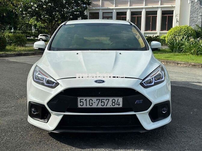 Ford Focus 2019 1.5L bản trend Trắng Tự động