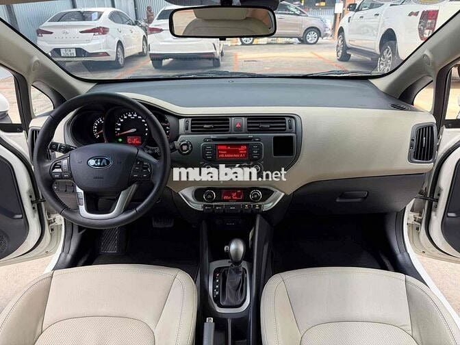 Kia Rio 2014 Hatchback nhập Hàn 58000 km
