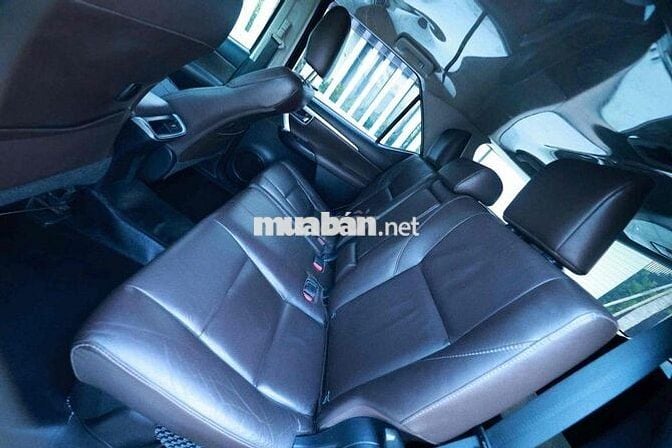 Toyota Fortuner 2.7 AT 2017 Đen nâu