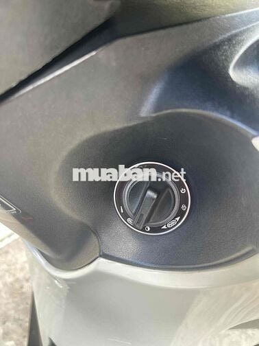 Honda SH 150i Trắng Ý