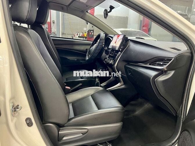 Toyota Vios 2025 Số sàn Trắng 12.000km