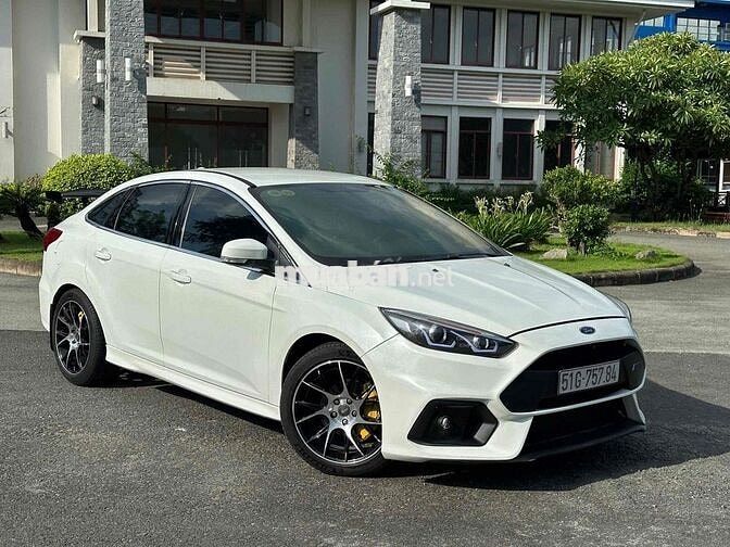 Ford Focus 2019 1.5L bản trend Trắng Tự động