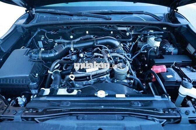 Toyota Fortuner 2.7 AT 2017 Đen nâu