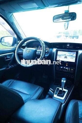 Toyota Fortuner 2.7 AT 2017 Đen nâu