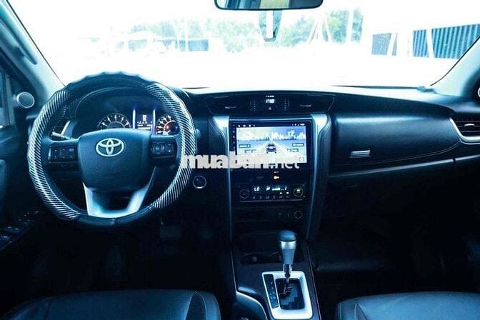 Toyota Fortuner 2.7 AT 2017 Đen nâu