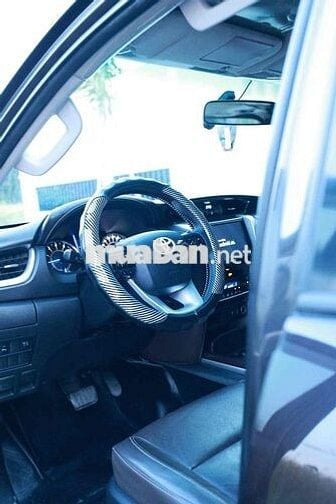 Toyota Fortuner 2.7 AT 2017 Đen nâu