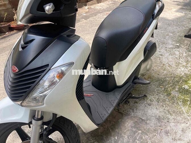 Honda SH 150i Trắng Ý