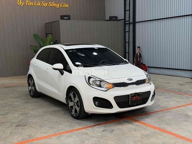 Kia Rio 2014 Hatchback nhập Hàn 58000 km