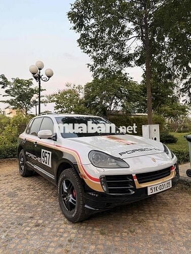 Porsche Cayenne 2009 có bảo hành
