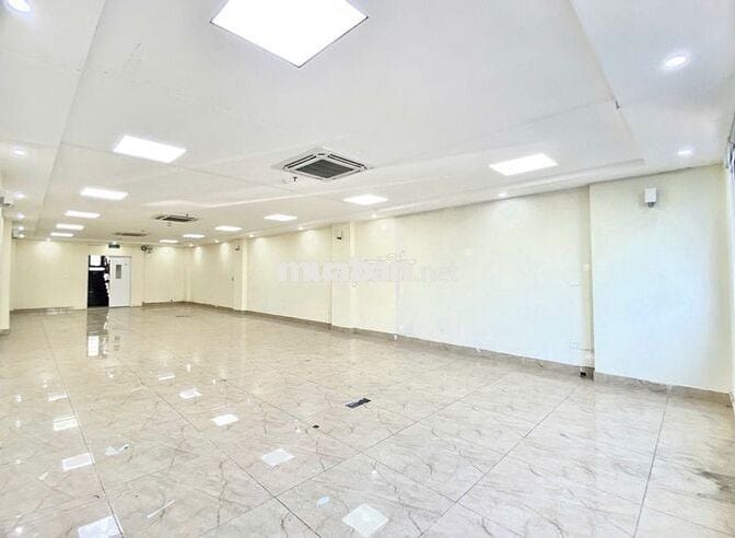 🏢 Cho Thuê Tòa Nhà Văn Phòng Mặt Phố Trần Vỹ, Cầu Giấy – 7 Tầng + Hầm
