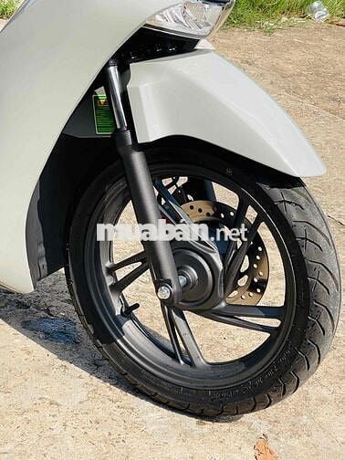 Honda SH125 ABS 2026 Xám đen 557 km