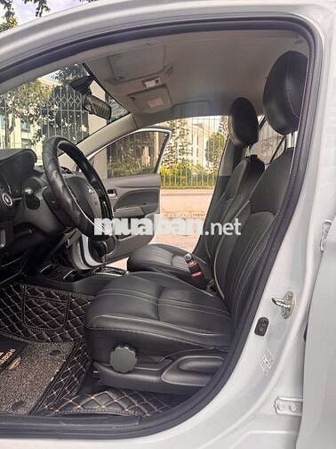 Mitsubishi Attrage 2021 1.2 CVT Premium Trắng