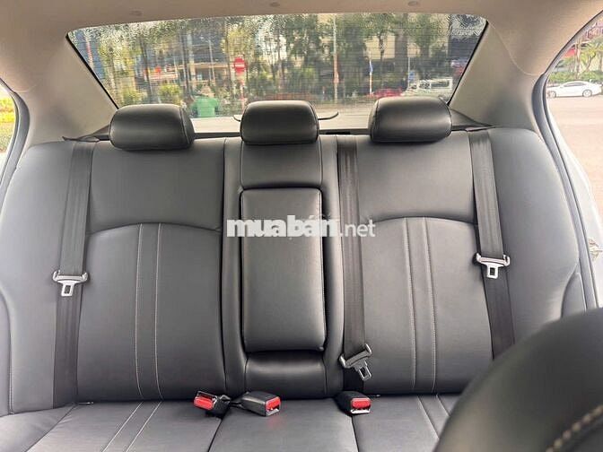 Mitsubishi Attrage 2021 1.2 CVT Premium Trắng