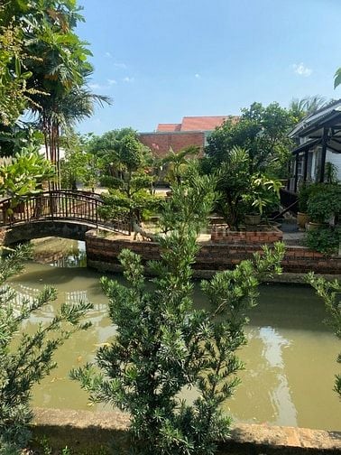 BÁN GẤP CĂN BIỆT THỰ VƯỜN, GIÁ RẤT RẤT TỐT